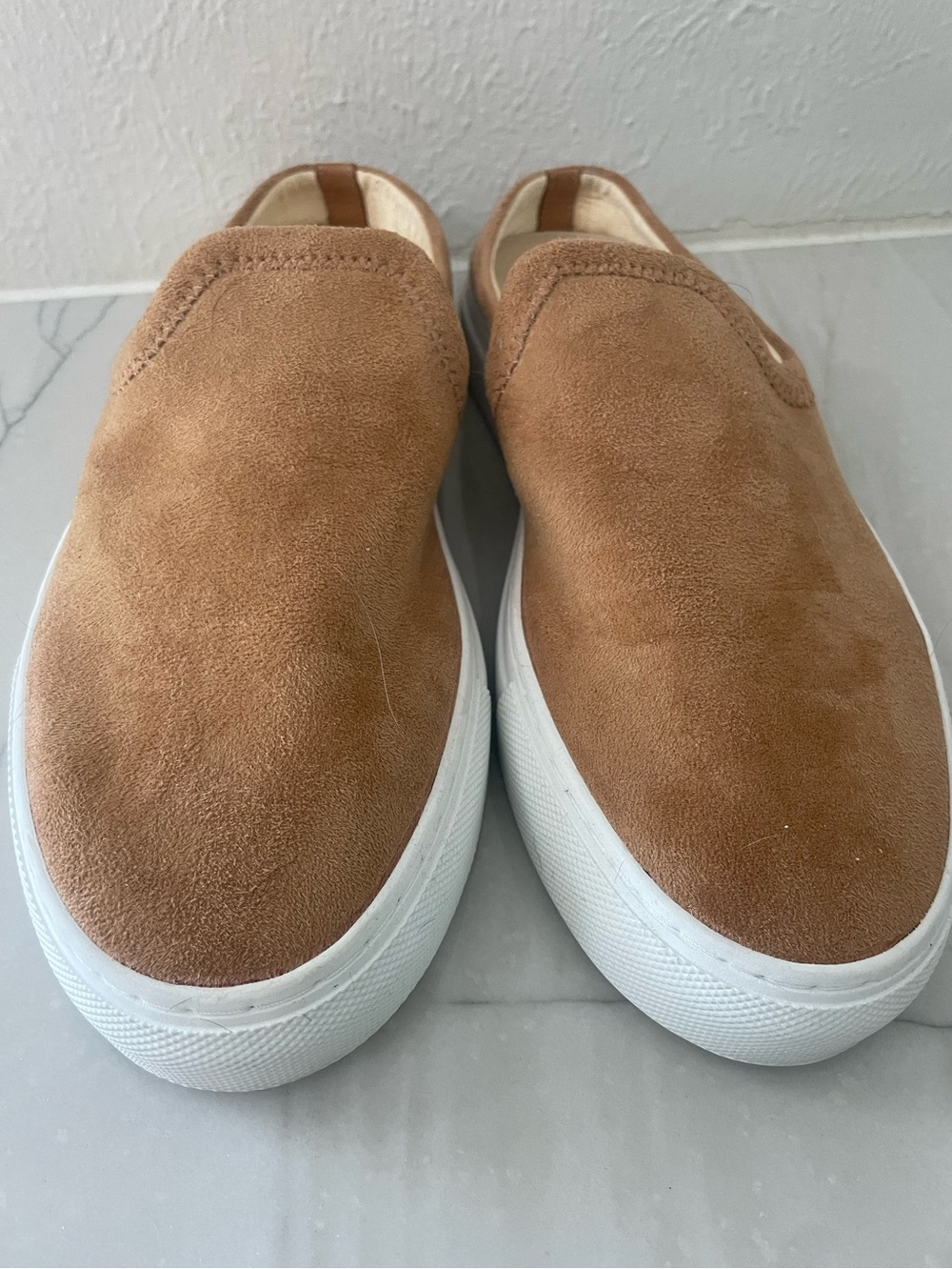 Jenni Kayne Men's Suede Slip-On Sneakers in Tan with White Sole